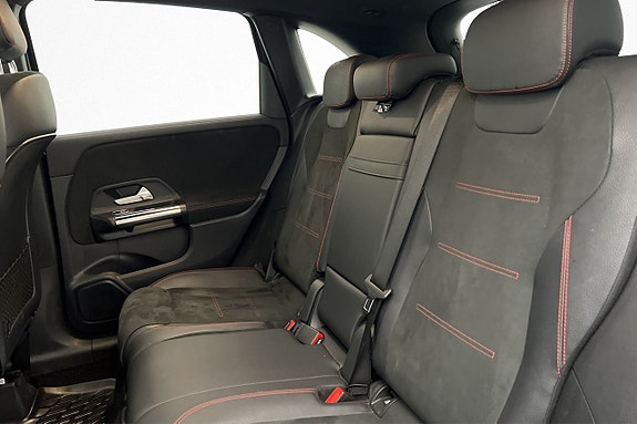 Mercedes-Benz B250 e 16 of 29
