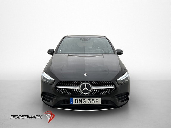 Mercedes-Benz B250 e 2 of 5