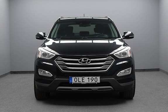 Hyundai Santa Fe 2 of 5