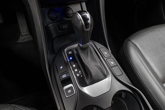 Hyundai Santa Fe 18 of 22