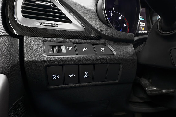 Hyundai Santa Fe 17 of 22