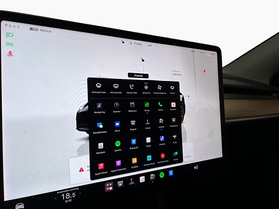 Tesla Model Y 20 of 30