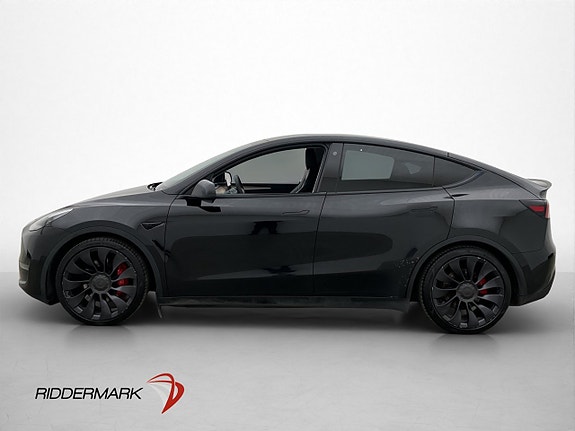 Tesla Model Y 5 of 5