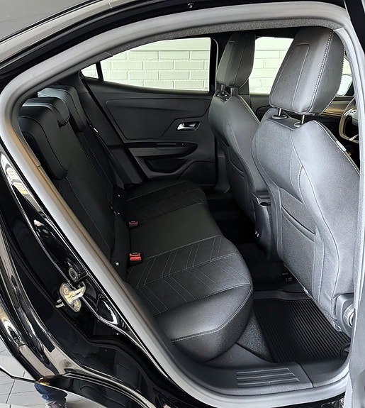 Opel Mokka 10 of 15