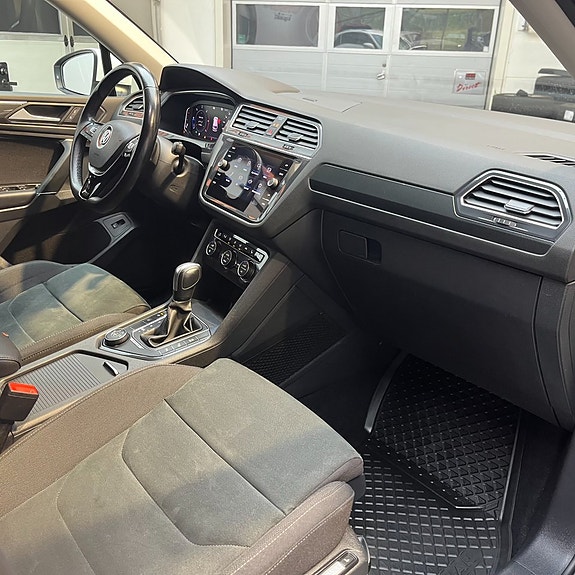 Volkswagen Tiguan Allspace 12 of 13