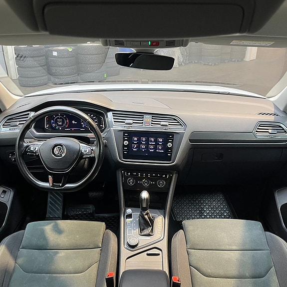 Volkswagen Tiguan Allspace 10 of 13