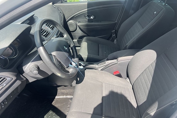 Renault Megane 21 of 23