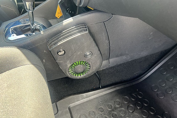 Renault Megane 17 of 23