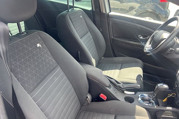 Renault Megane 13 of 23