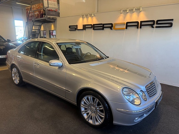 Mercedes-Benz E240