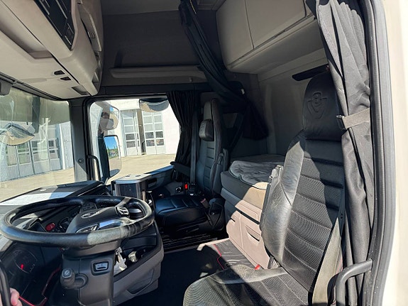 Scania R650 6X2*4NB Tippbar bulkbil 9 of 12