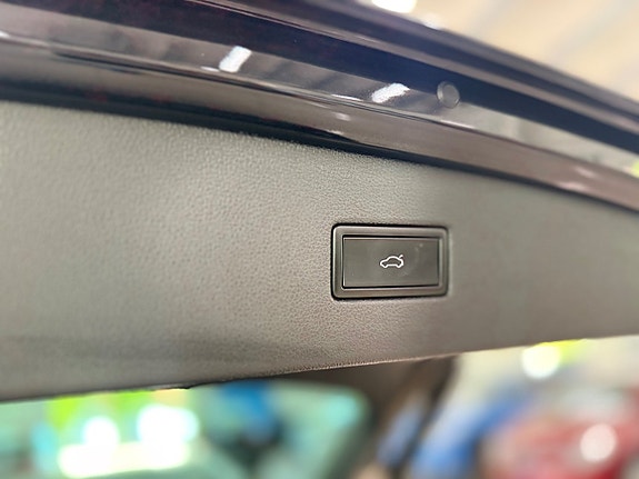Volkswagen Tiguan 11 of 18
