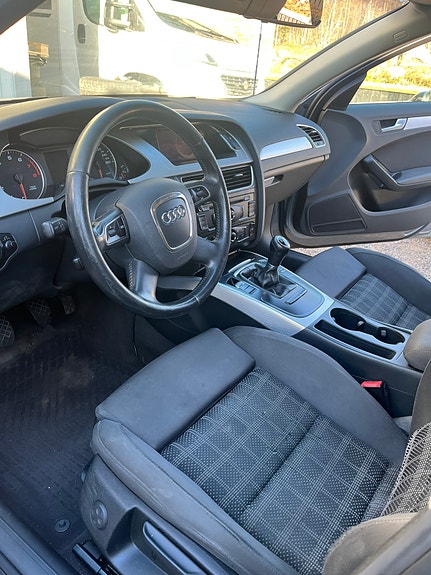 Audi A4 5 of 7