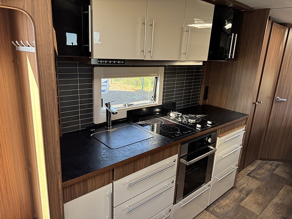 Polar 680 Customized CTX BK 6 of 21