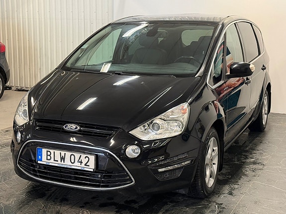 Ford S-MAX 3 of 5