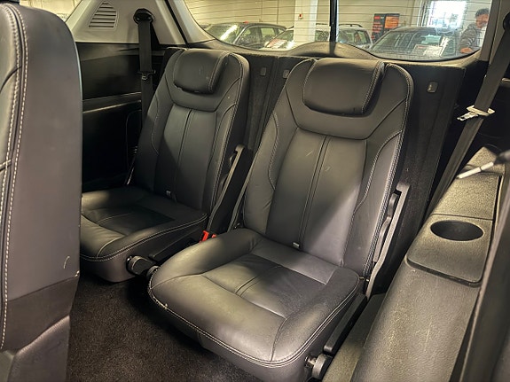 Ford S-MAX 19 of 25