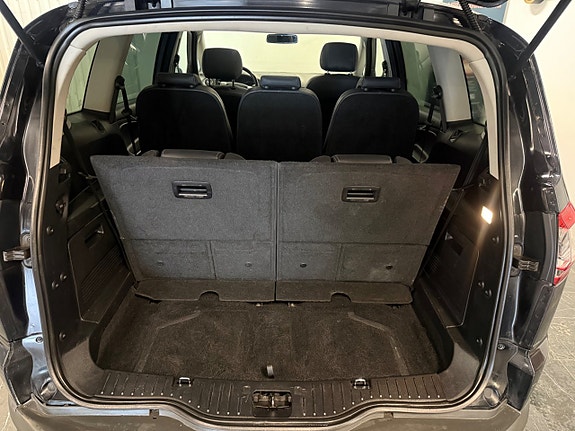 Ford S-MAX 23 of 25