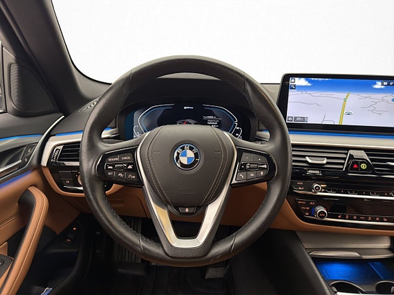 BMW 530e 13 of 30