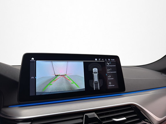 BMW 530e 18 of 30