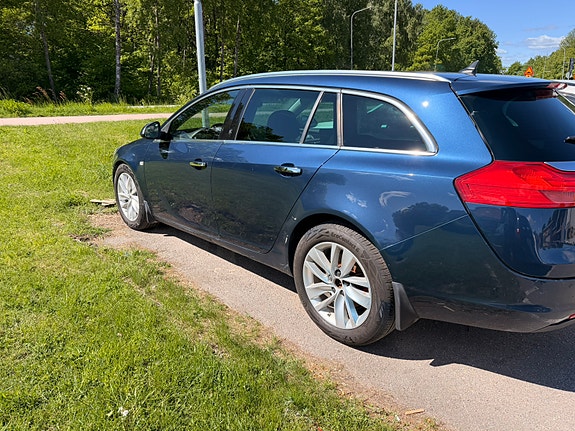 Opel Insignia 4 of 16