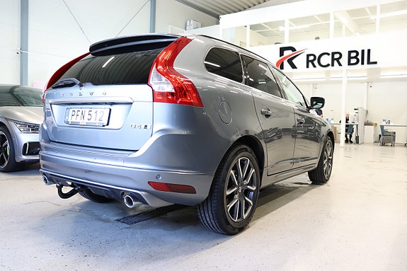 Volvo XC60 5 of 28