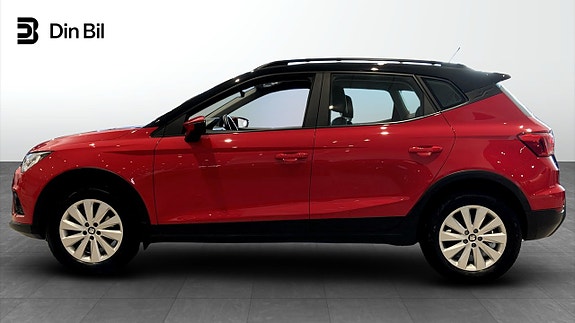 Seat Arona 2 of 5