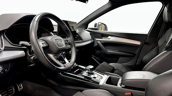 Audi Q5 7 of 13