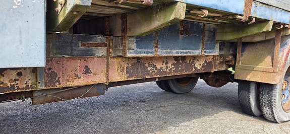 Bedford ML 60 16 of 20