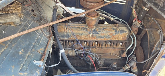 Bedford ML 60 12 of 20