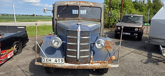 Bedford ML 60 13 of 20