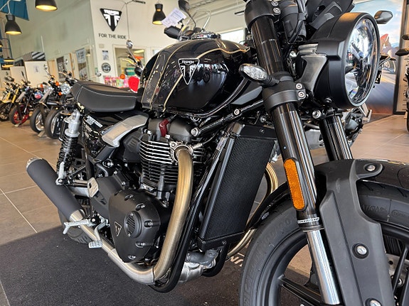 Triumph Speed Twin 900 Prissänkt 8.000:- 5 of 5