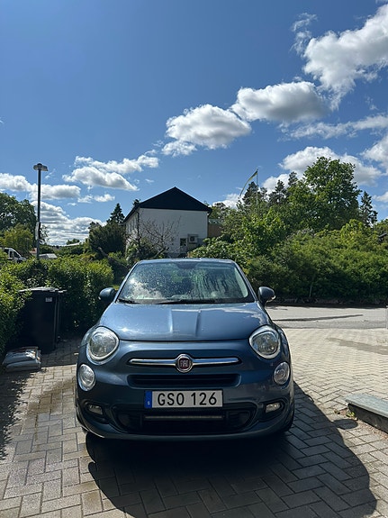 Fiat 500X 2 of 5