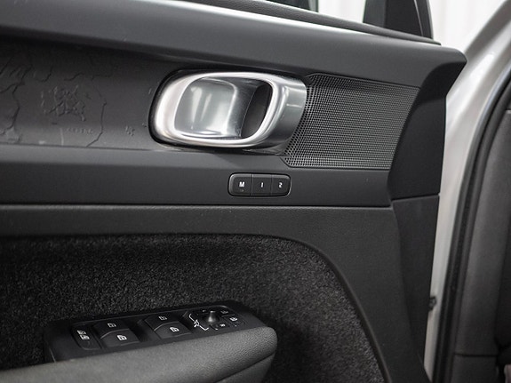 Volvo C40 6 of 17
