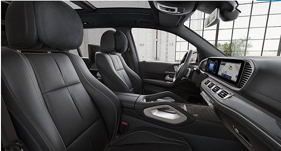 Mercedes-Benz GLS450 d 2 of 2