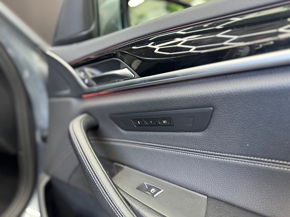 BMW 530d 25 of 30