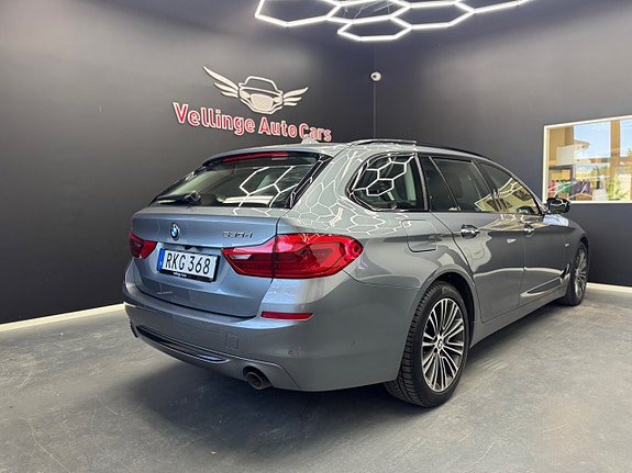 BMW 530d 3 of 5