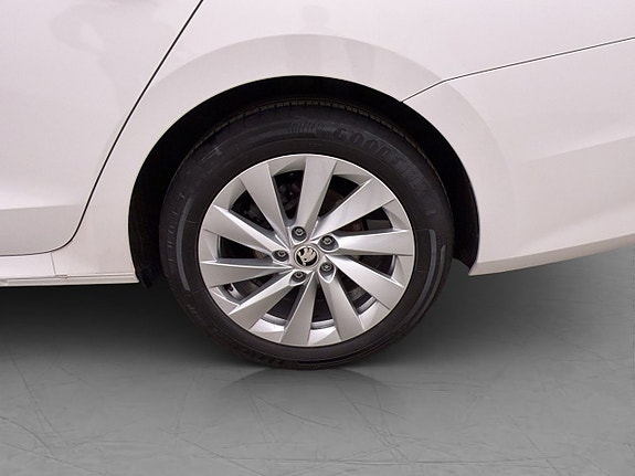 Skoda Octavia 28 of 30