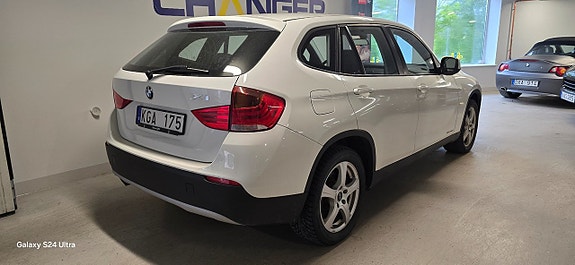 BMW X1 4 of 5