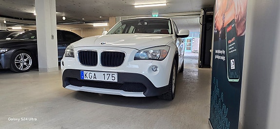 BMW X1 2 of 5