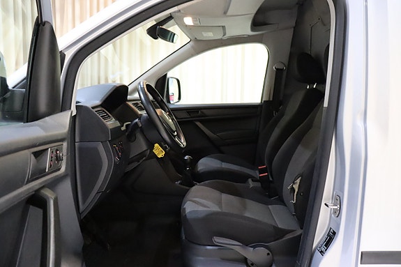 Volkswagen Caddy Maxi 17 of 23