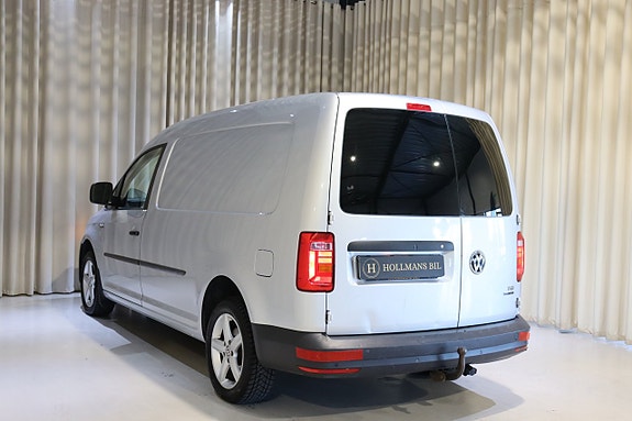 Volkswagen Caddy Maxi 10 of 23