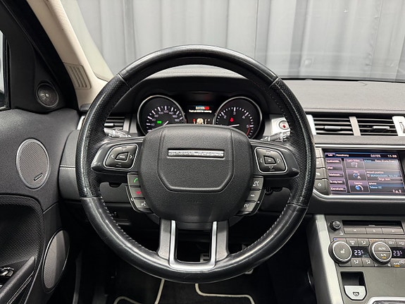 Land Rover Range Rover Evoque 14 of 19