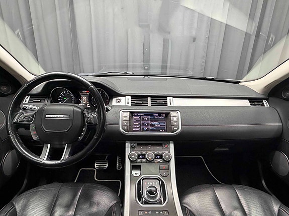 Land Rover Range Rover Evoque 15 of 19