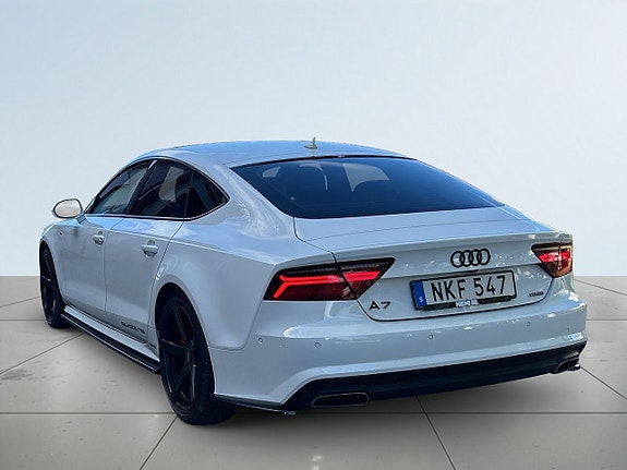 Audi A7 5 of 24