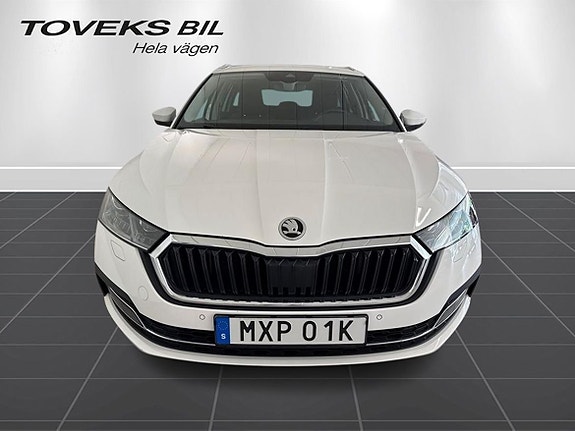 Skoda Octavia 5 of 5