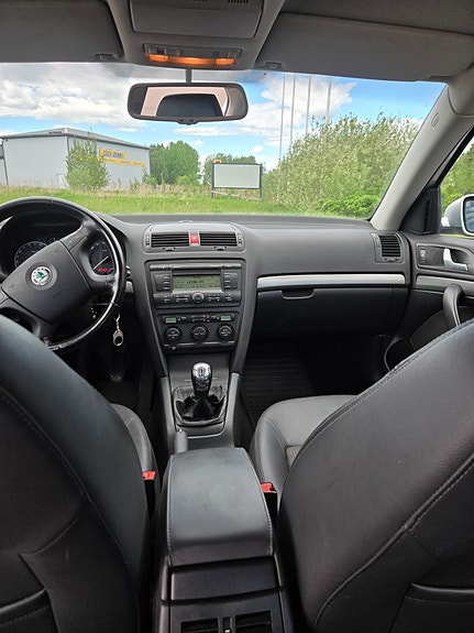 Skoda Octavia 5 of 5