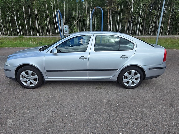 Skoda Octavia 3 of 5