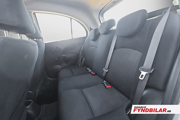 Nissan Micra 4 of 5