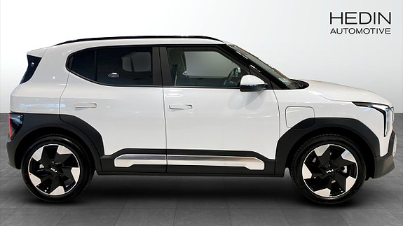 Kia EV2 4 of 17