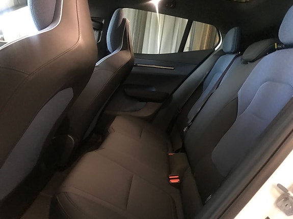 Volvo EX30 6 of 14